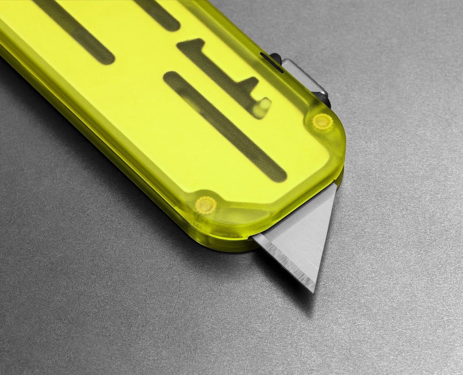 The Palmer Clear Utility Blade