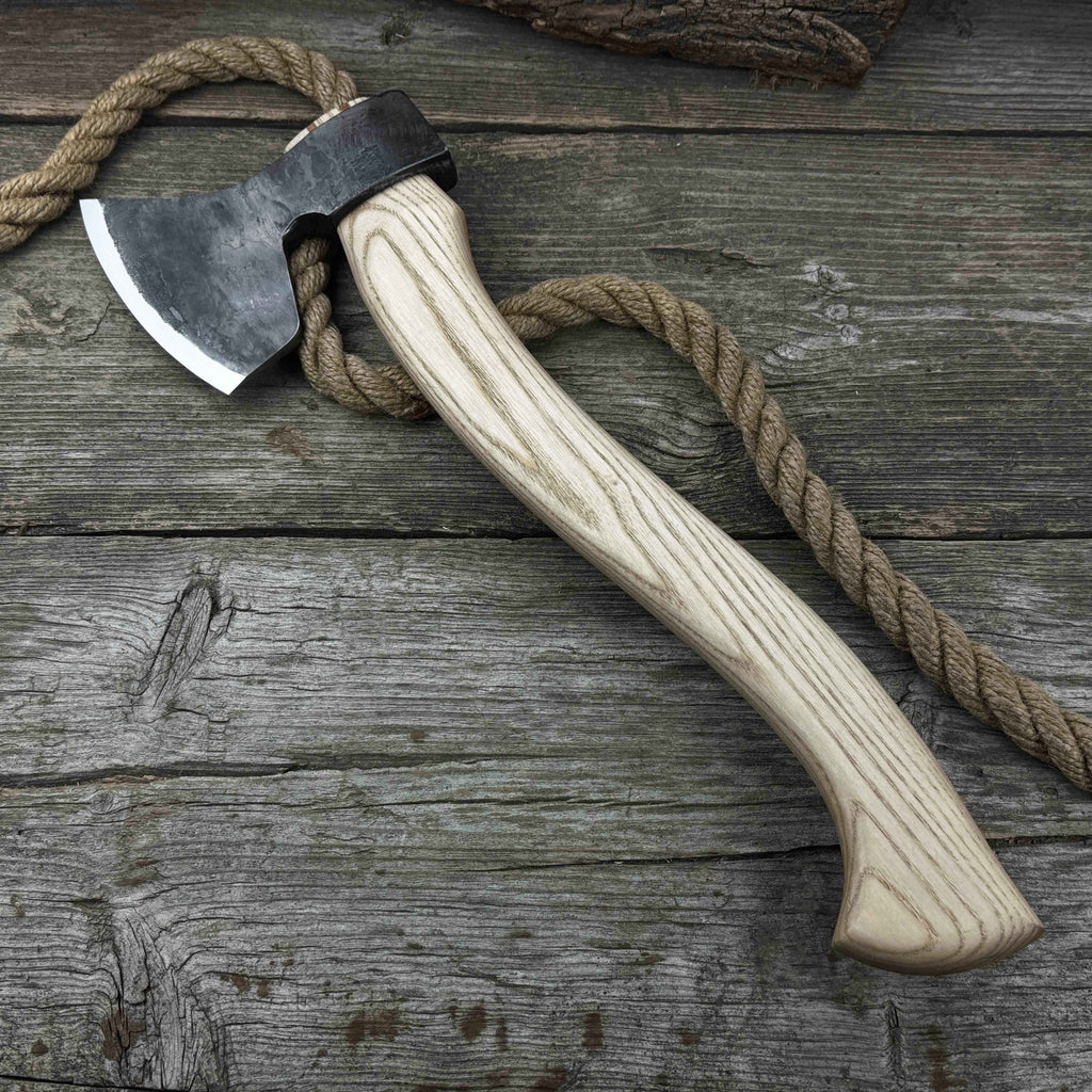 Chopping Axe with Leather Back Carry Pouch, 1.05 kg (2.2 lb)