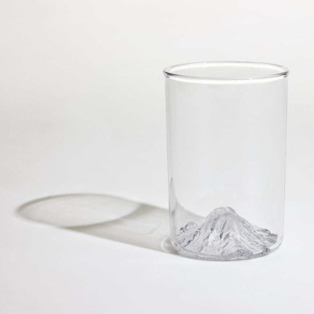 The Mt. Rainier Outdoor Cup Set