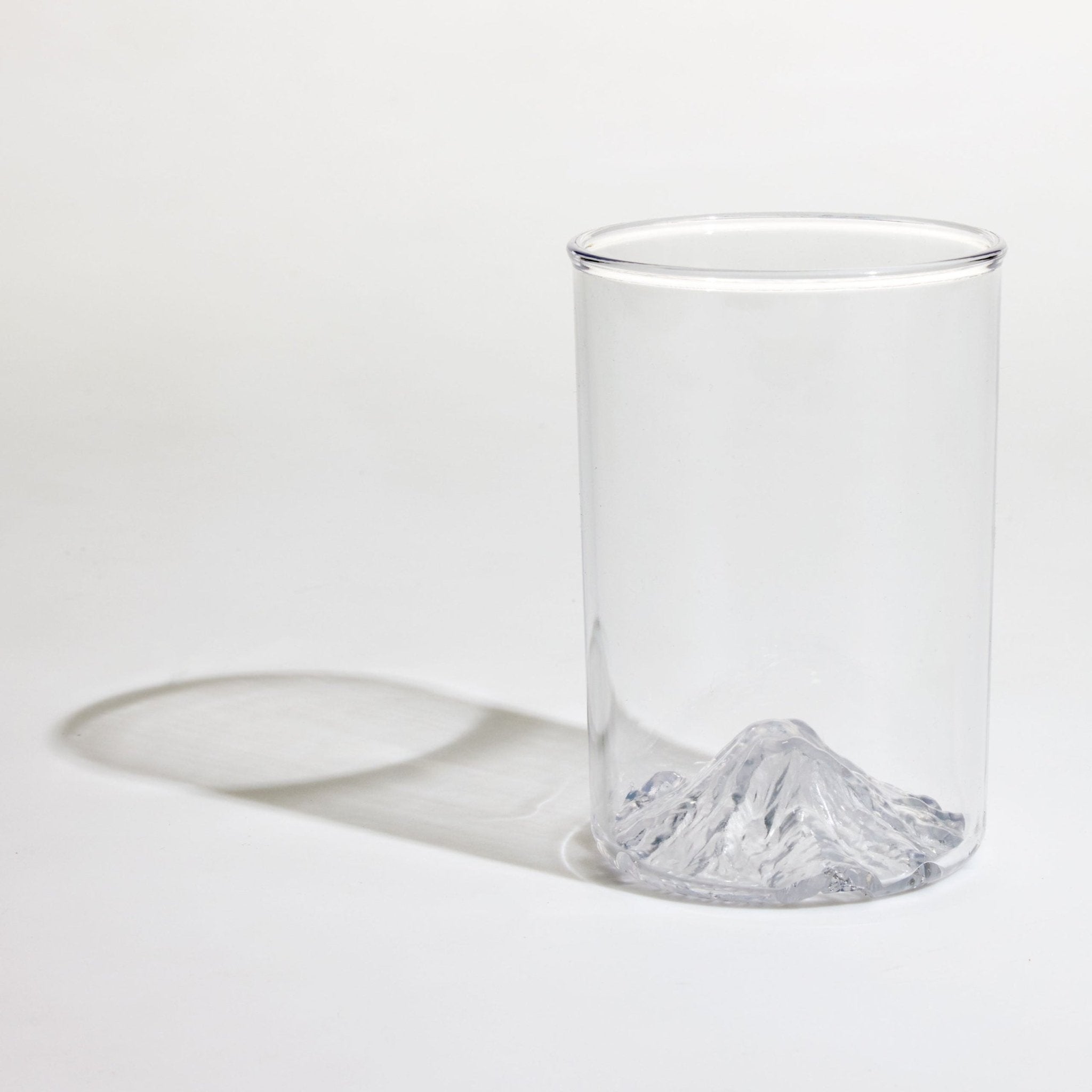 The Mt. Rainier Outdoor Cup Set